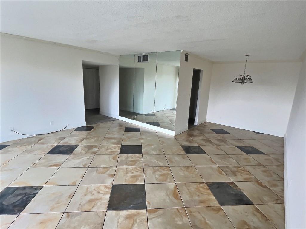Environ Condo 1 - Residential
