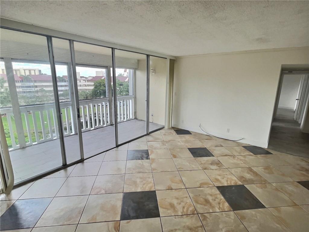Environ Condo 1 - Residential