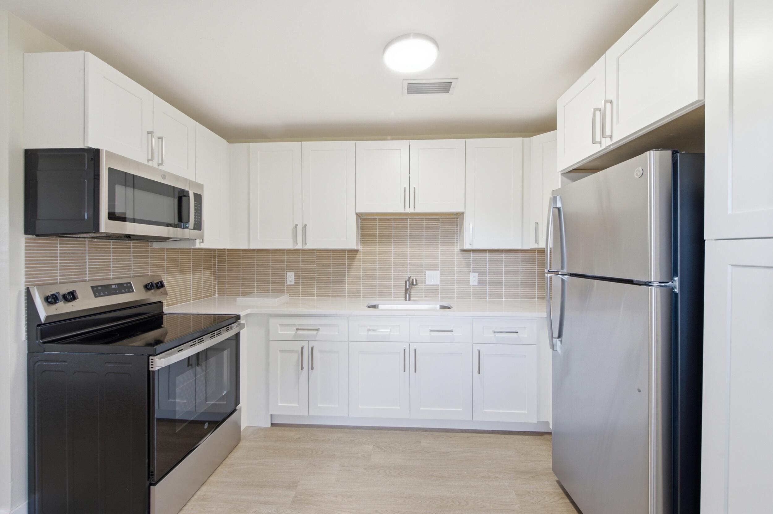 WICKLINES - Residential Lease