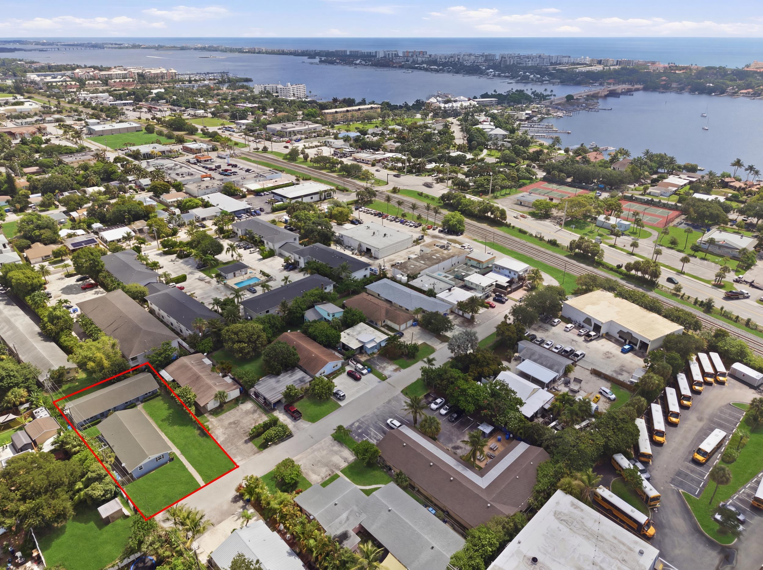 WICKLINES - Residential Lease