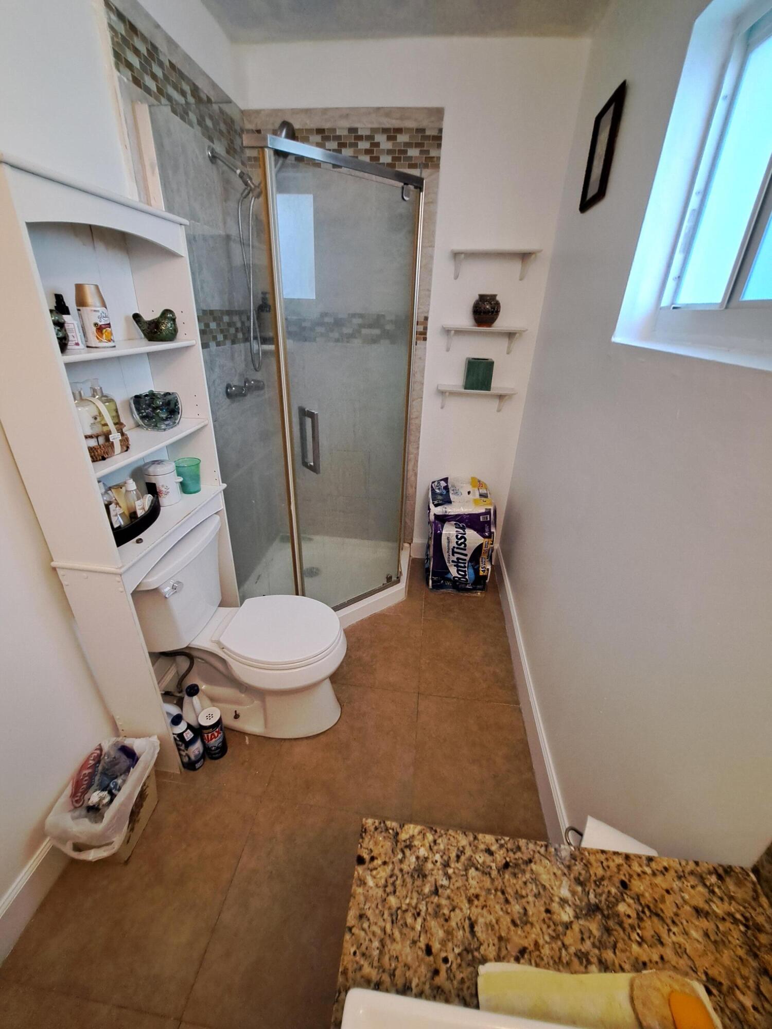 MIRAMAR PARK FIRST ADD - Residential Lease