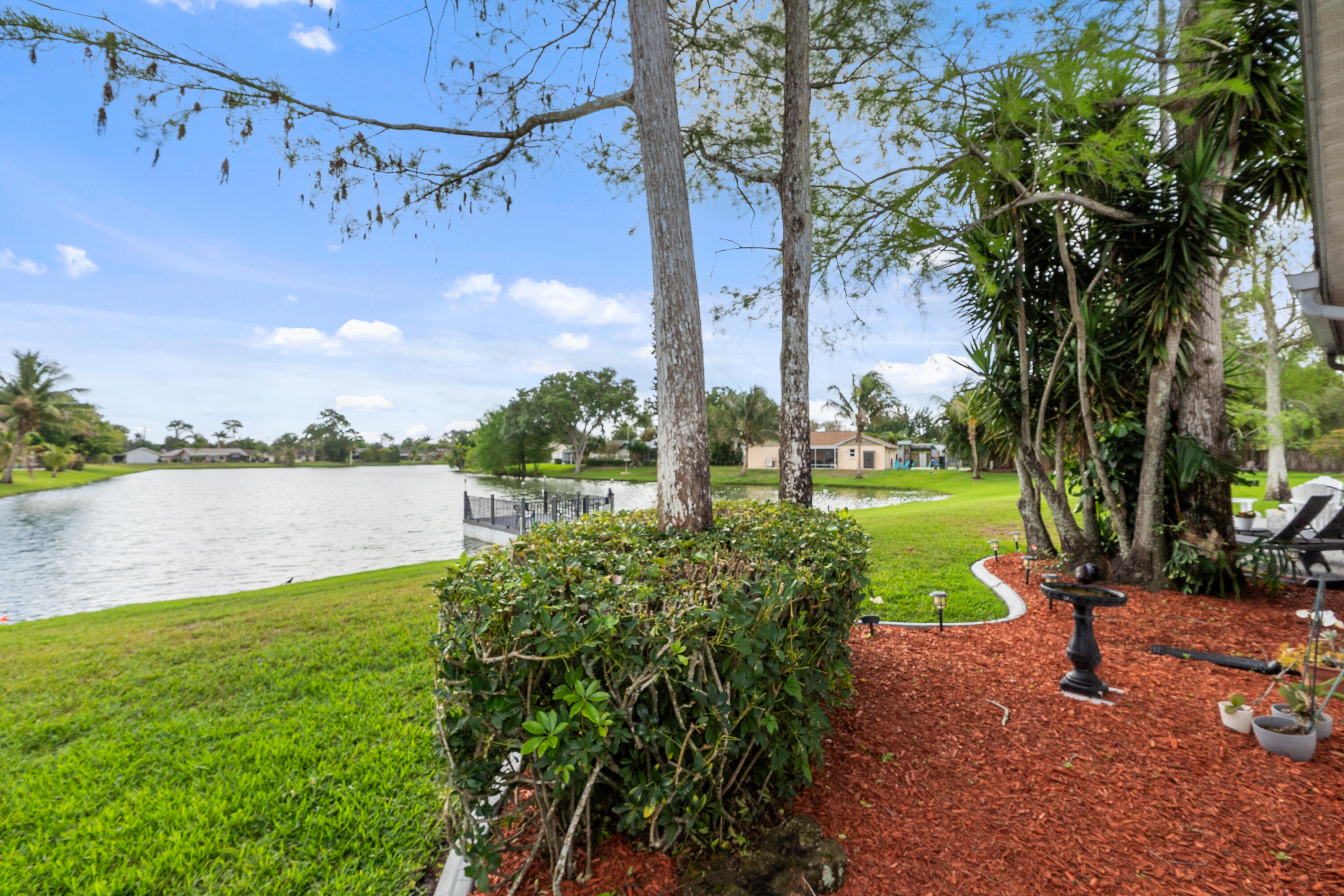 HUNTINGTON WOODS - Residential