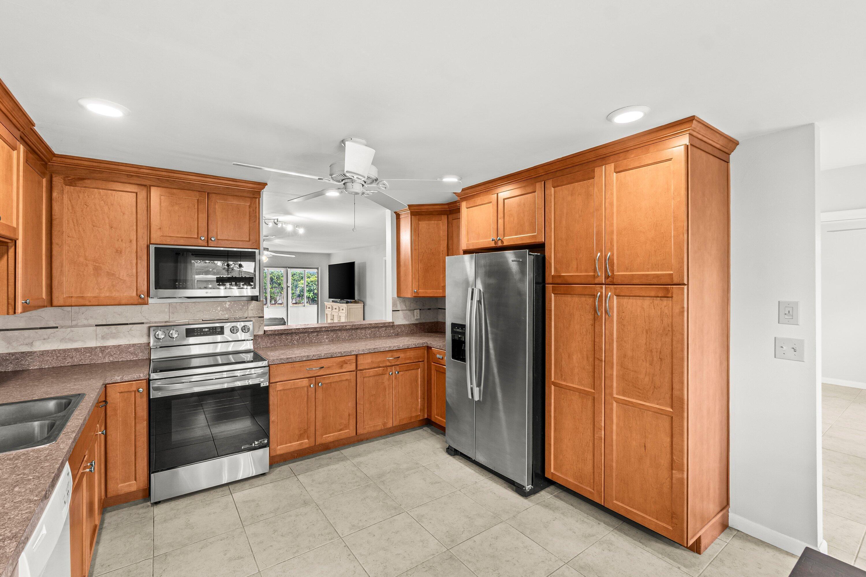 BRIDGEVIEW CONDO - Residential