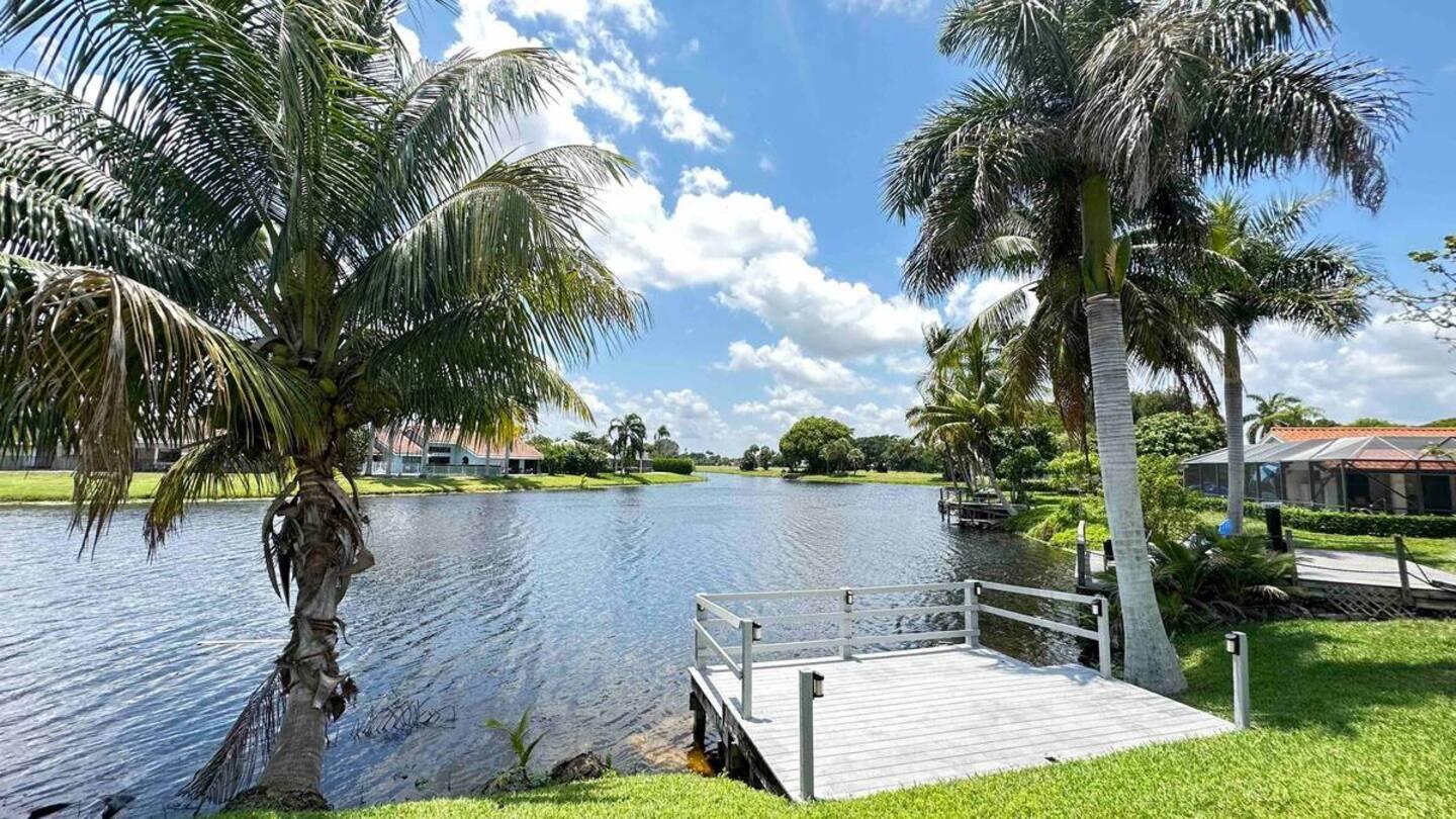 GREENVIEW SHORES 2 OF WELLINGTON - Residential