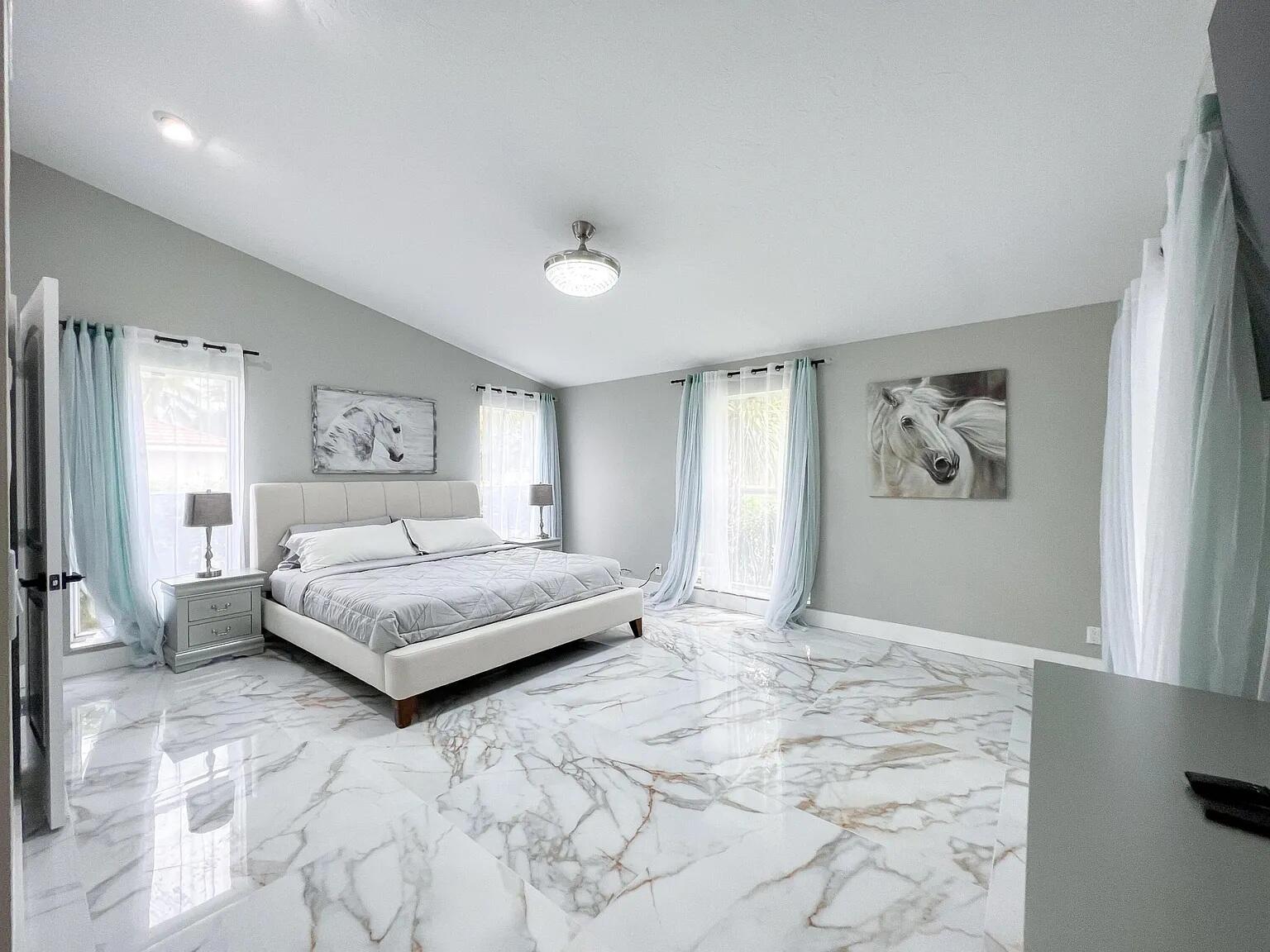 GREENVIEW SHORES 2 OF WELLINGTON - Residential