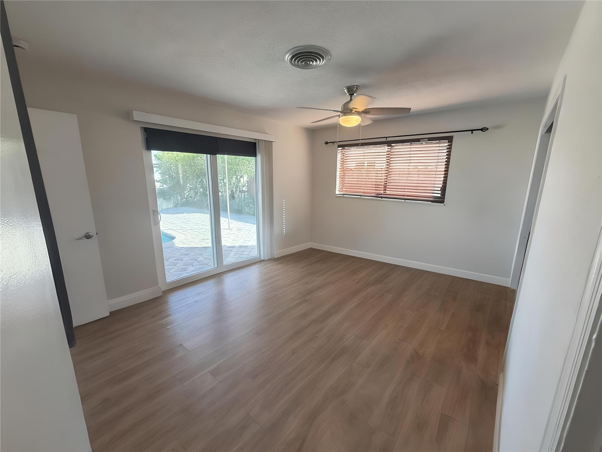 CYPRESS HARBOR 5TH SEC - Residential Lease