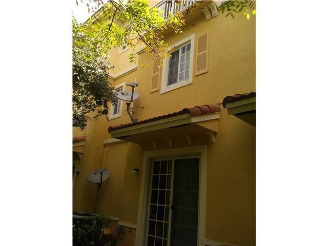 CALABRIA CONDOMINIUM - Residential Lease