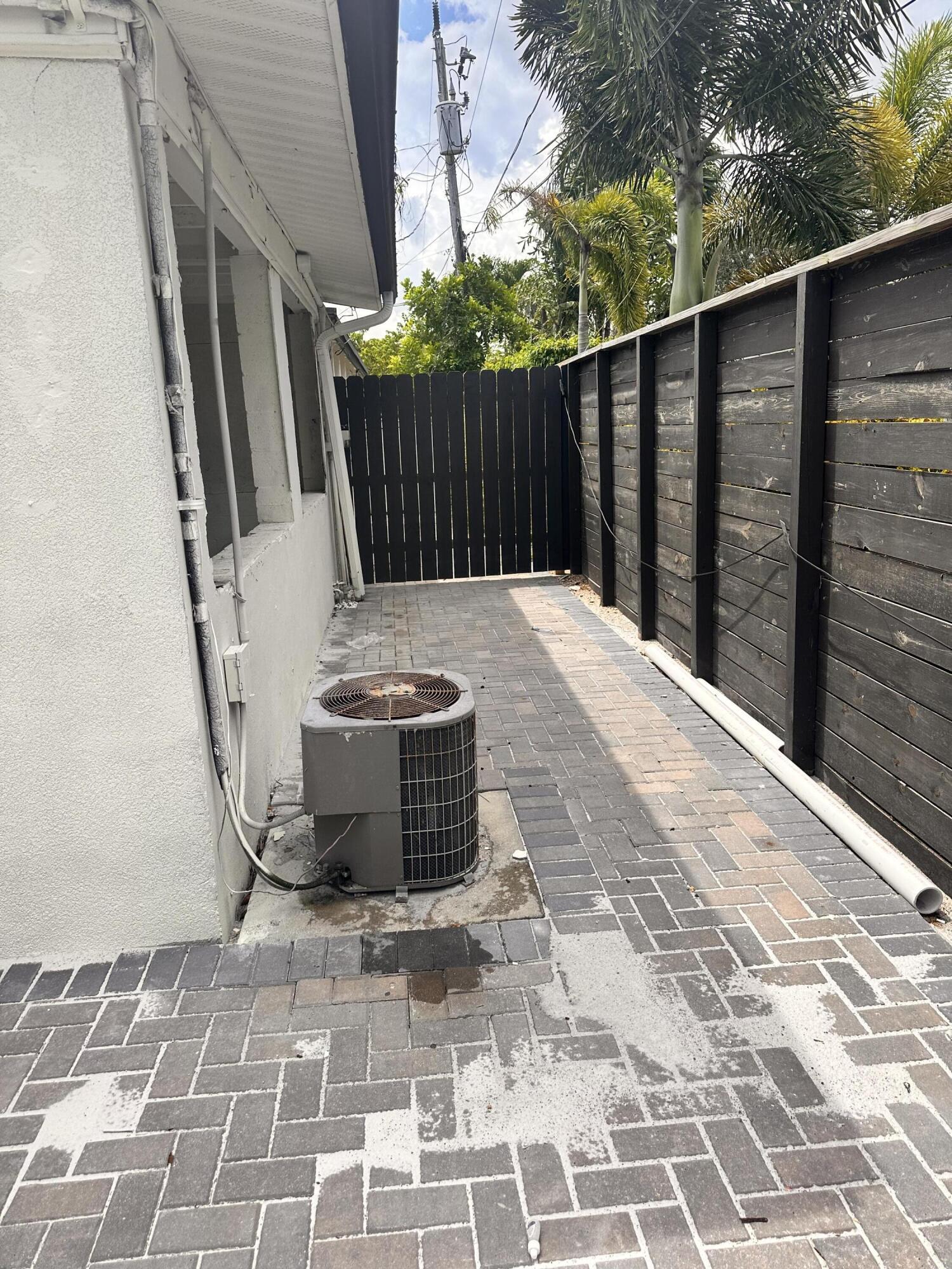 BANDLOW SUB 1ST ADD - Residential Lease