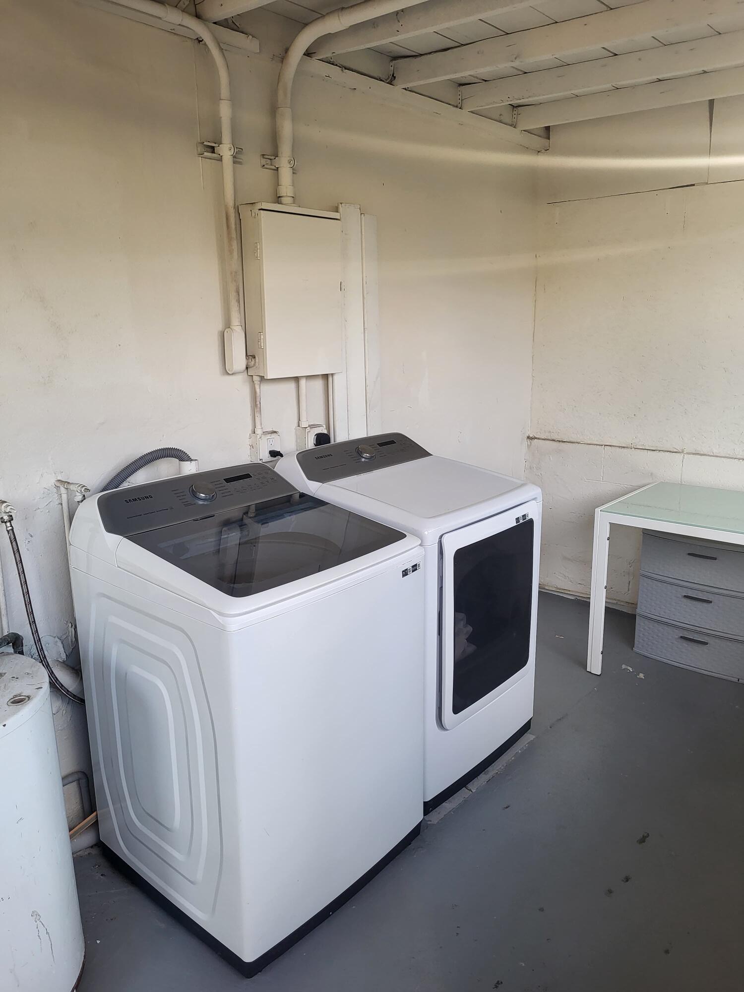 BANDLOW SUB 1ST ADD - Residential Lease