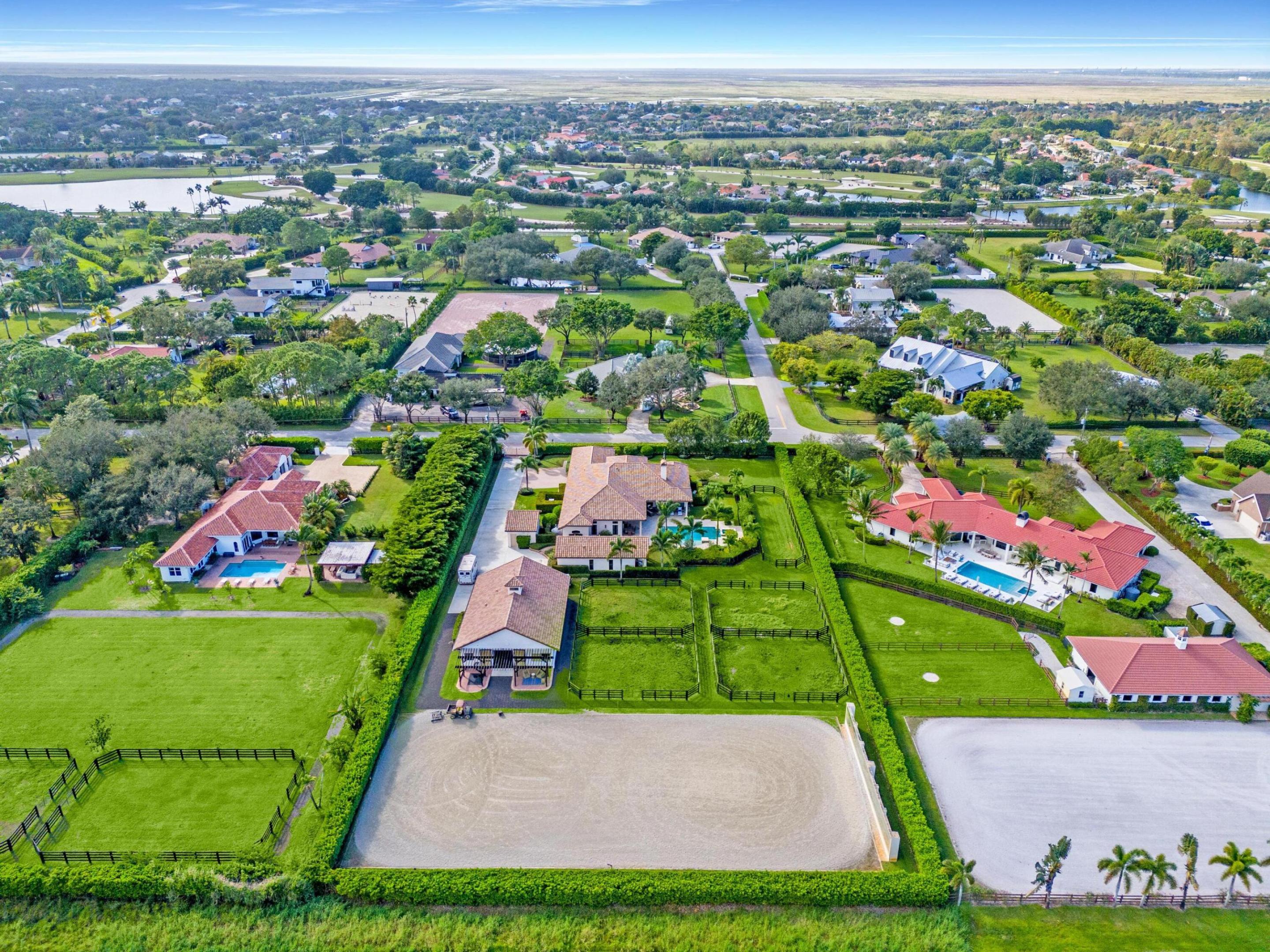 PADDOCK PARK NO 2 OF WELLINGTON - Residential
