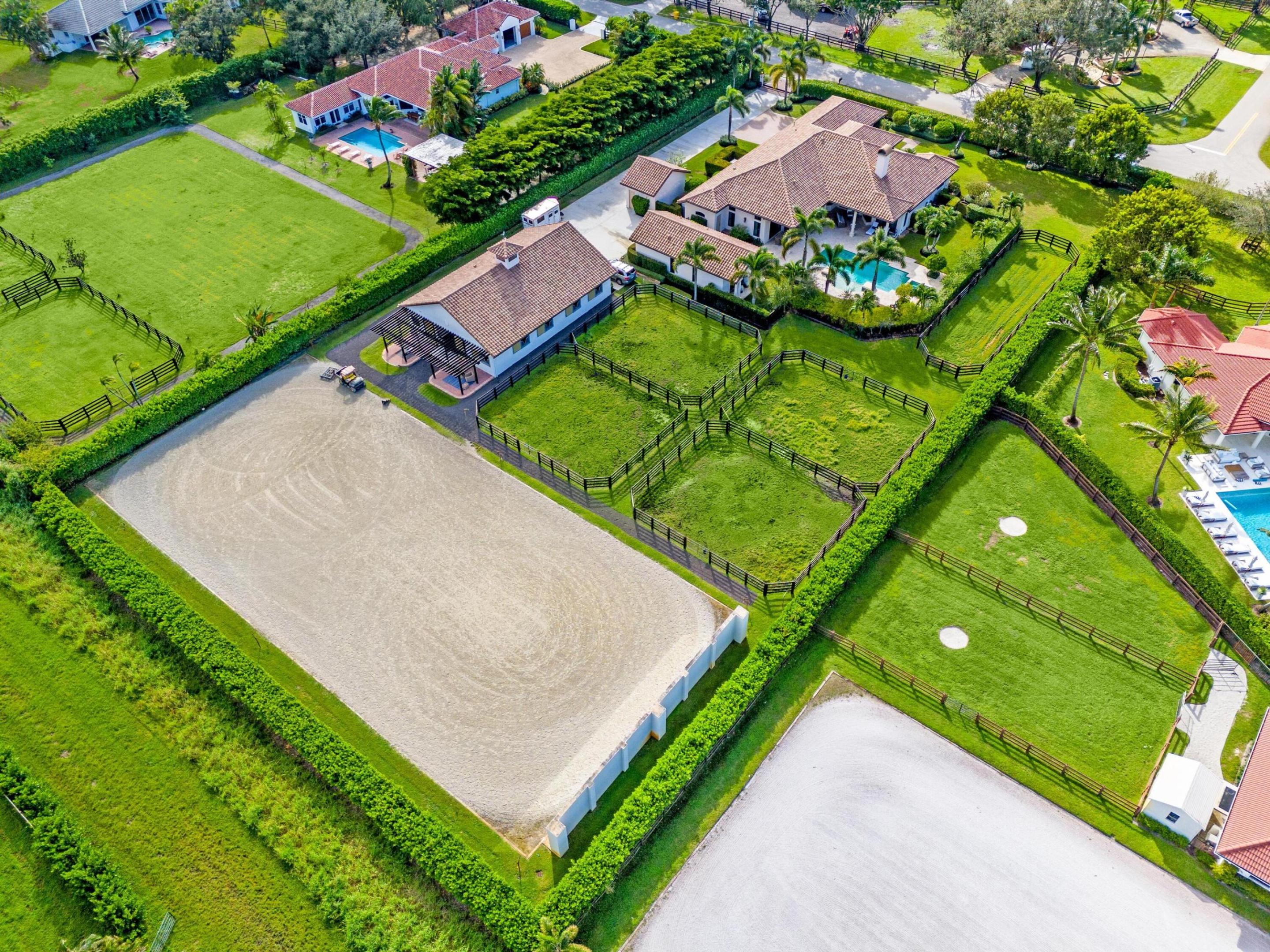 PADDOCK PARK NO 2 OF WELLINGTON - Residential