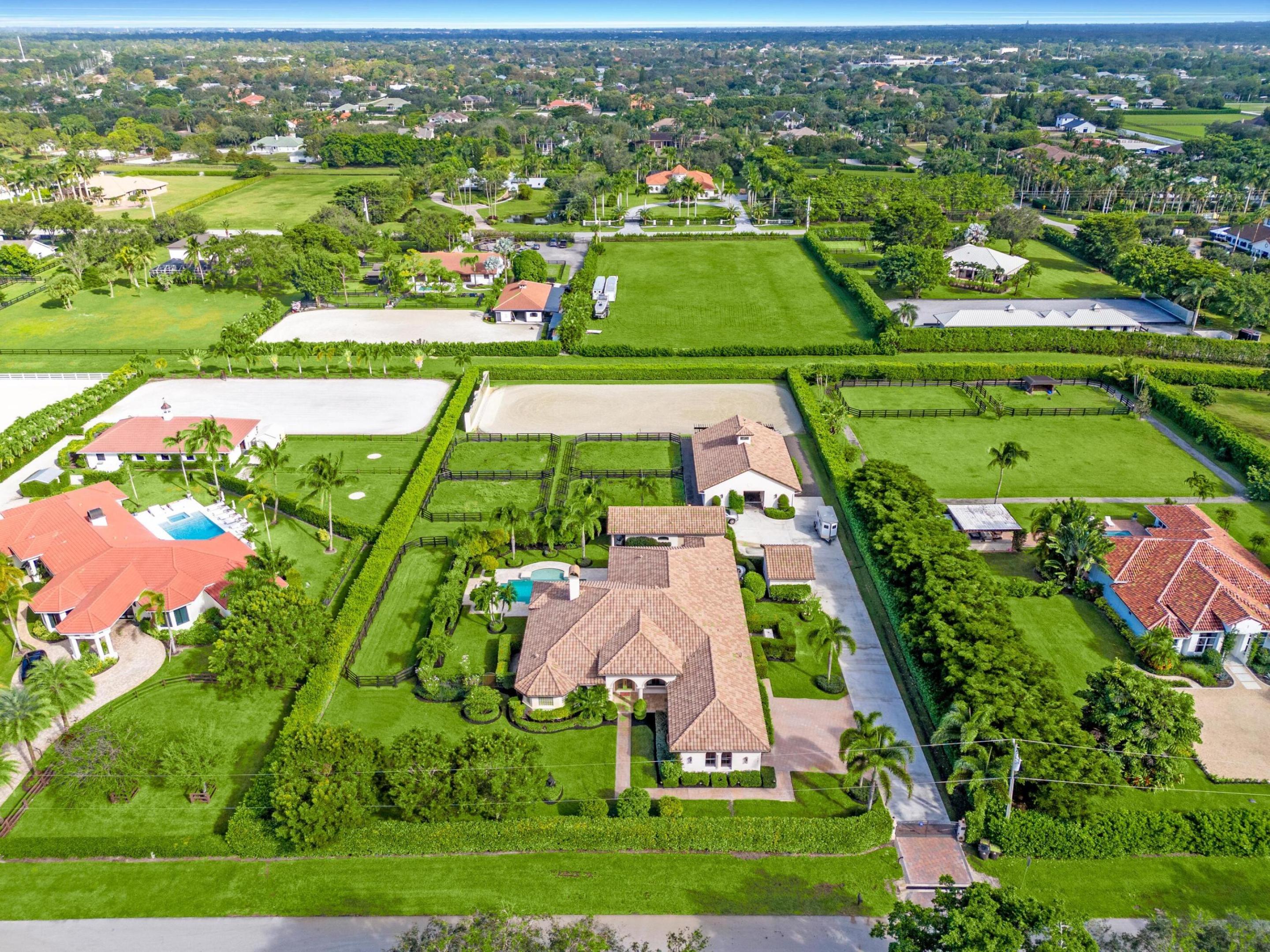 PADDOCK PARK NO 2 OF WELLINGTON - Residential
