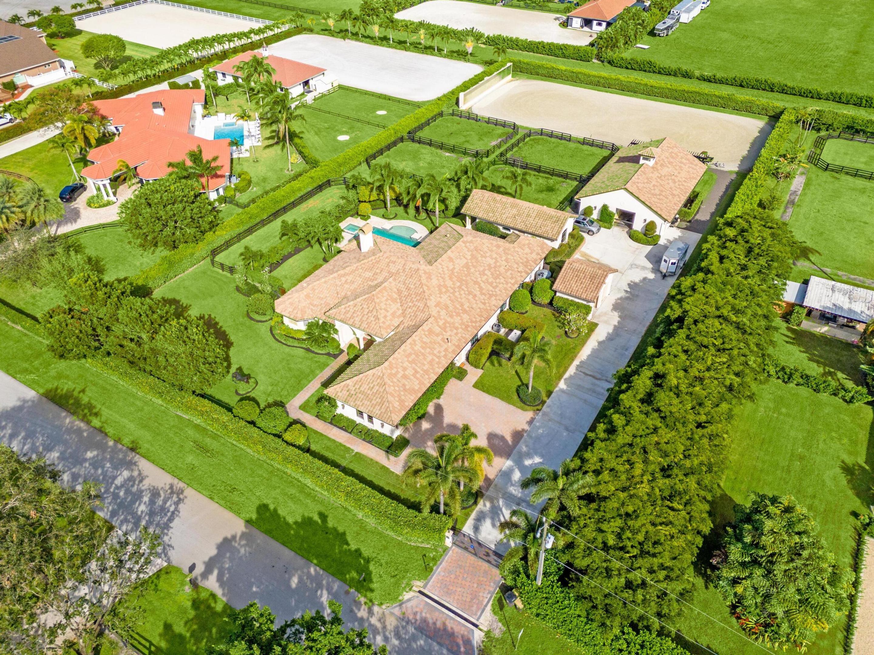PADDOCK PARK NO 2 OF WELLINGTON - Residential