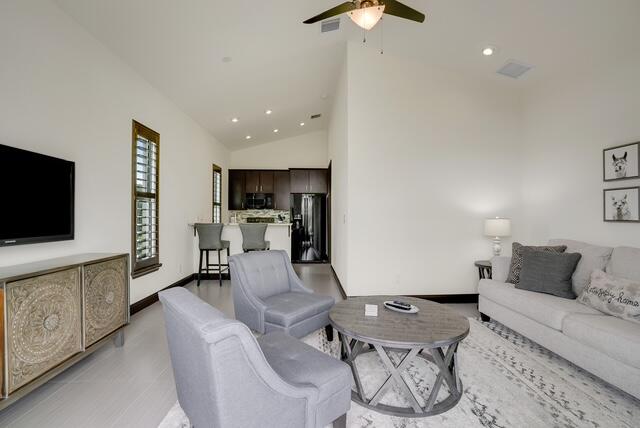 PADDOCK PARK NO 2 OF WELLINGTON - Residential