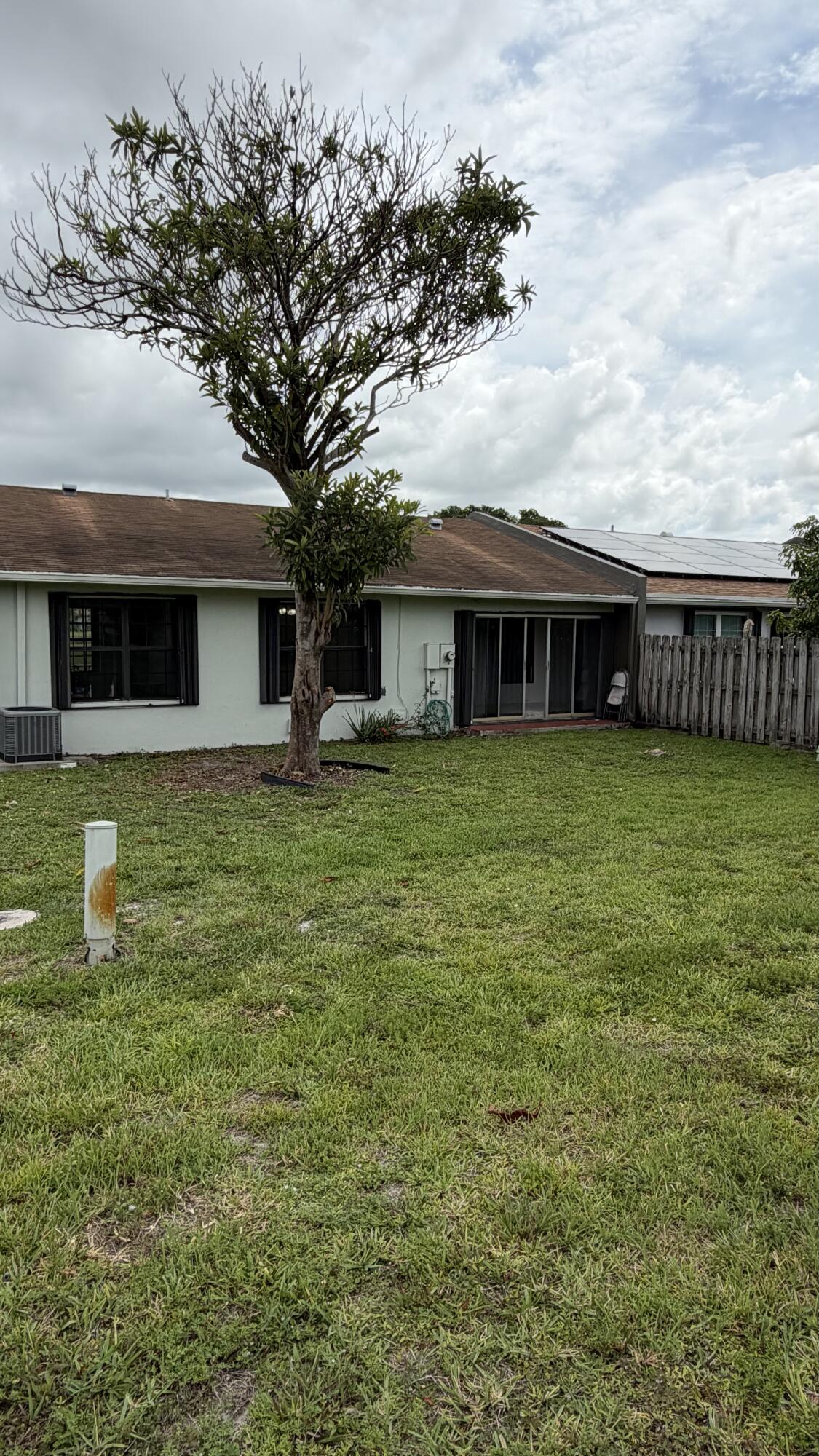 LAKEWOOD ON THE GREEN SEC 2 - Residential