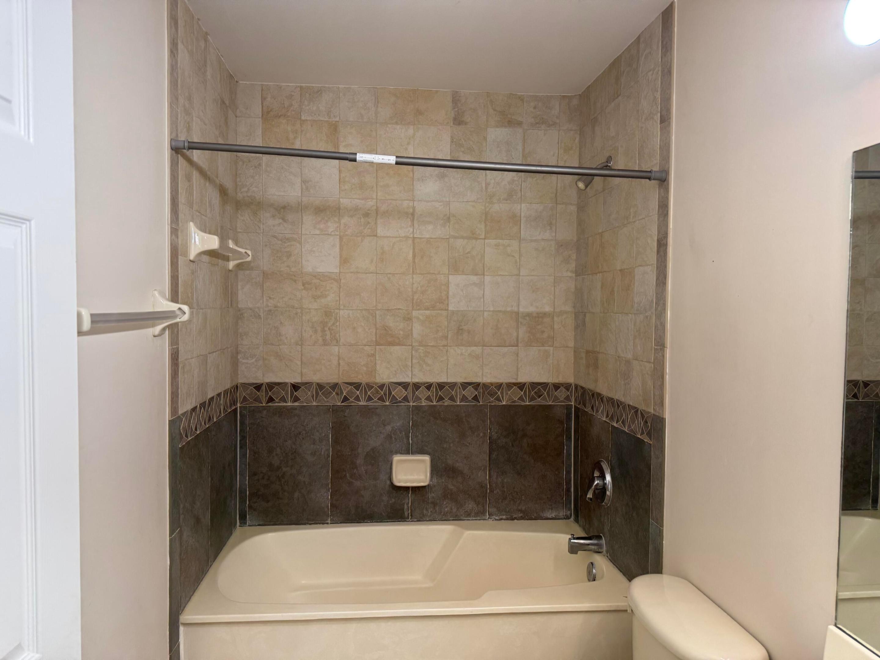 LIBERTY BAY - Residential Lease