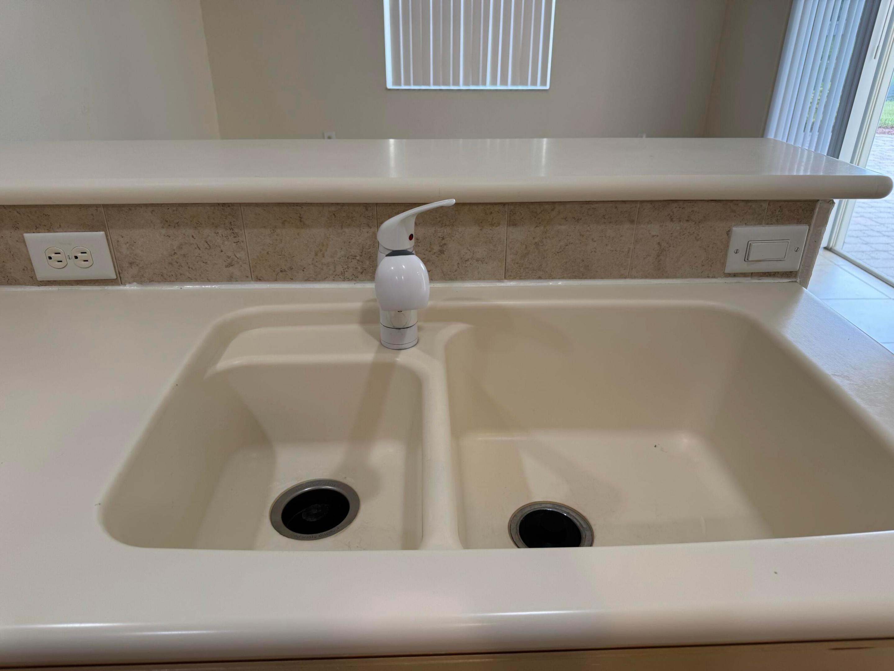 LIBERTY BAY - Residential Lease