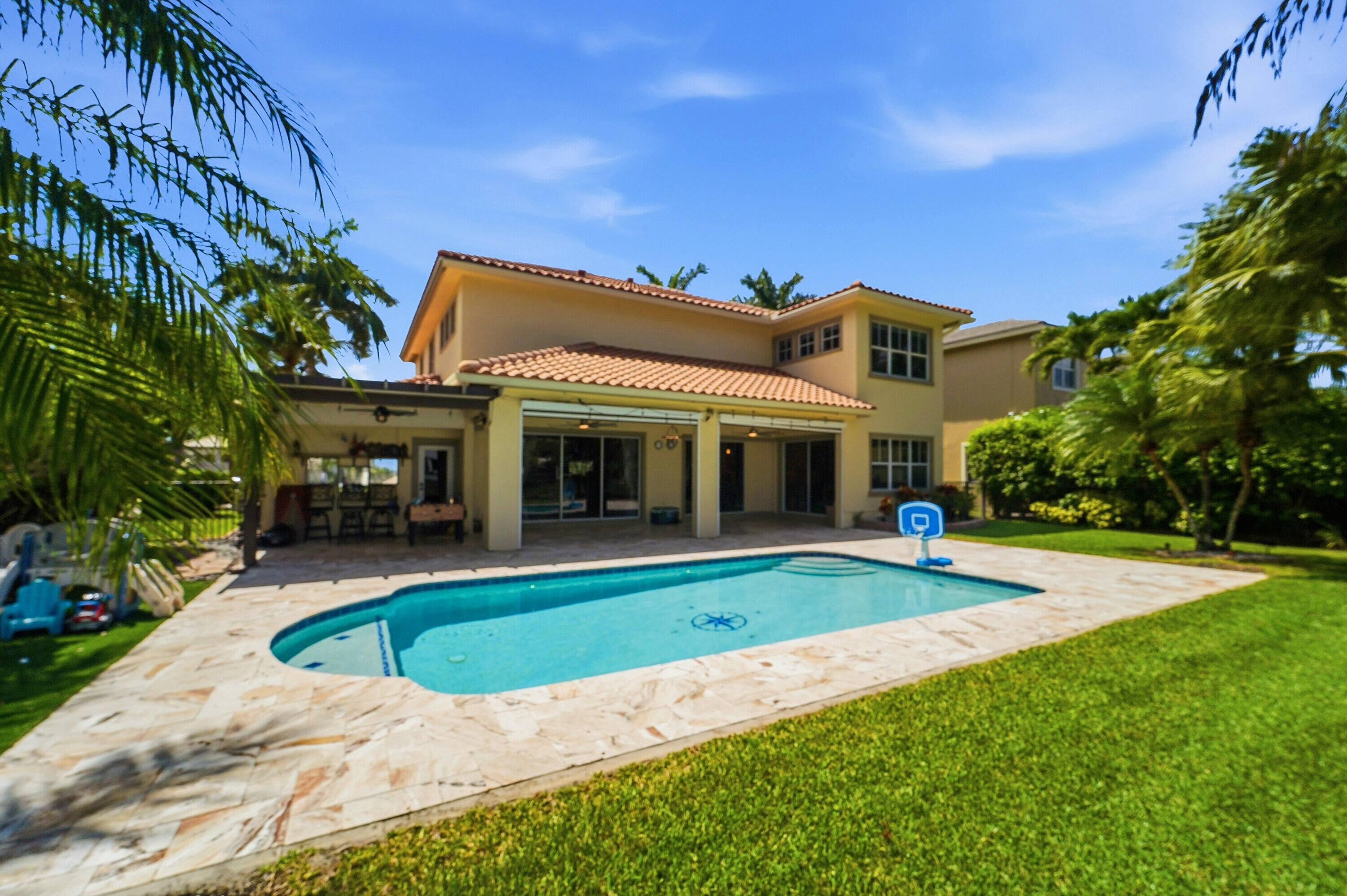 HERON BAY EAST - Residential