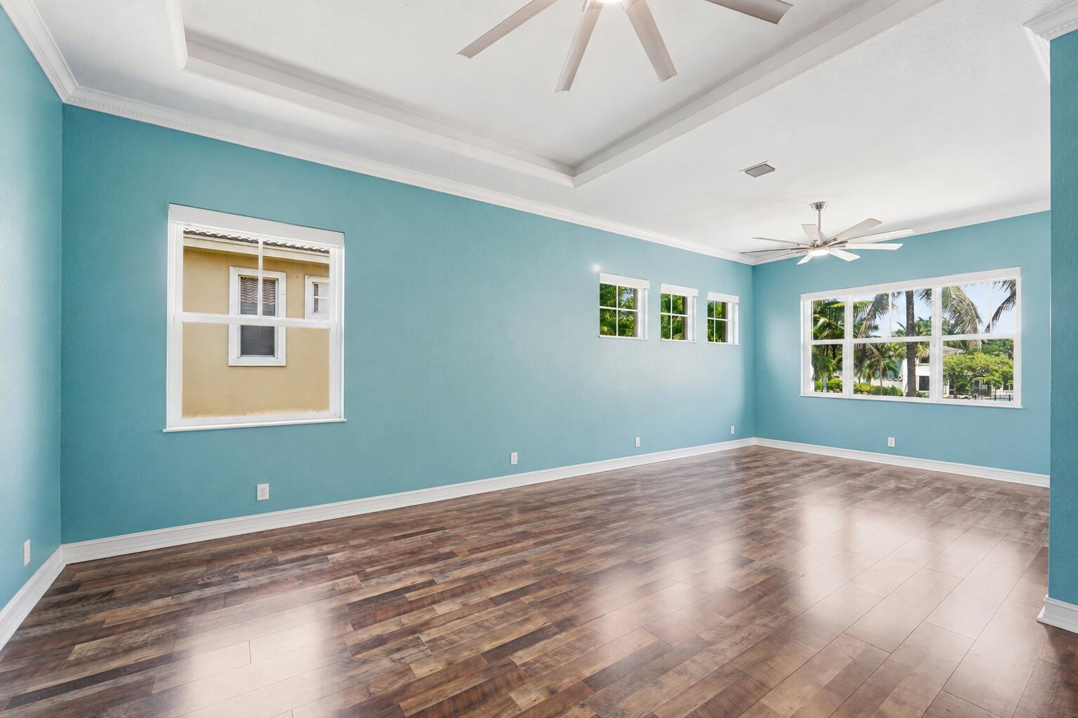 HERON BAY EAST - Residential