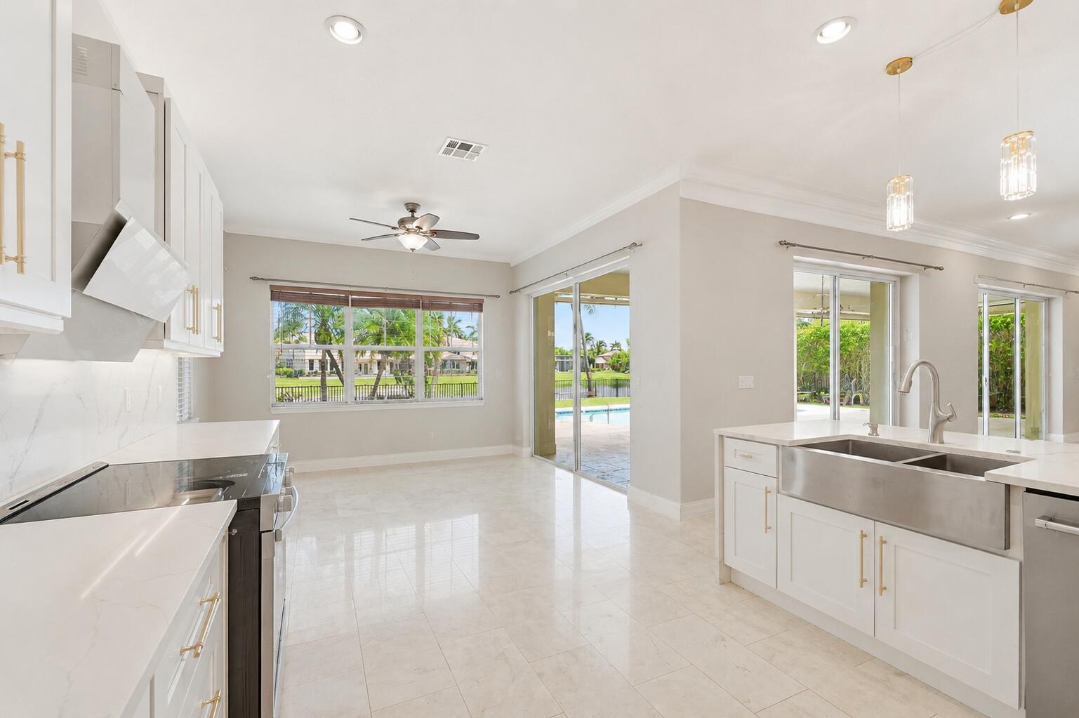 HERON BAY EAST - Residential
