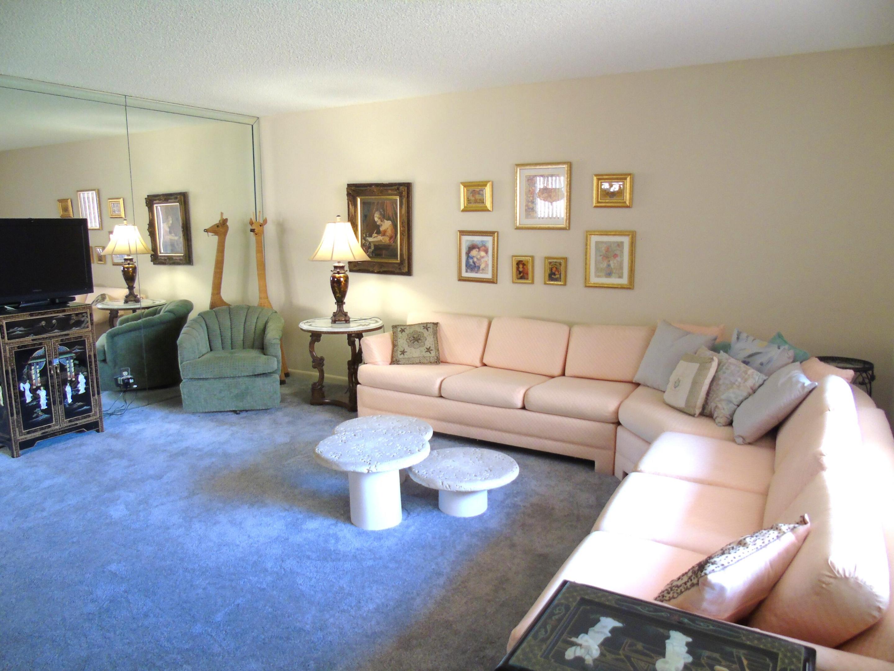 Lakes of Delray - Residential