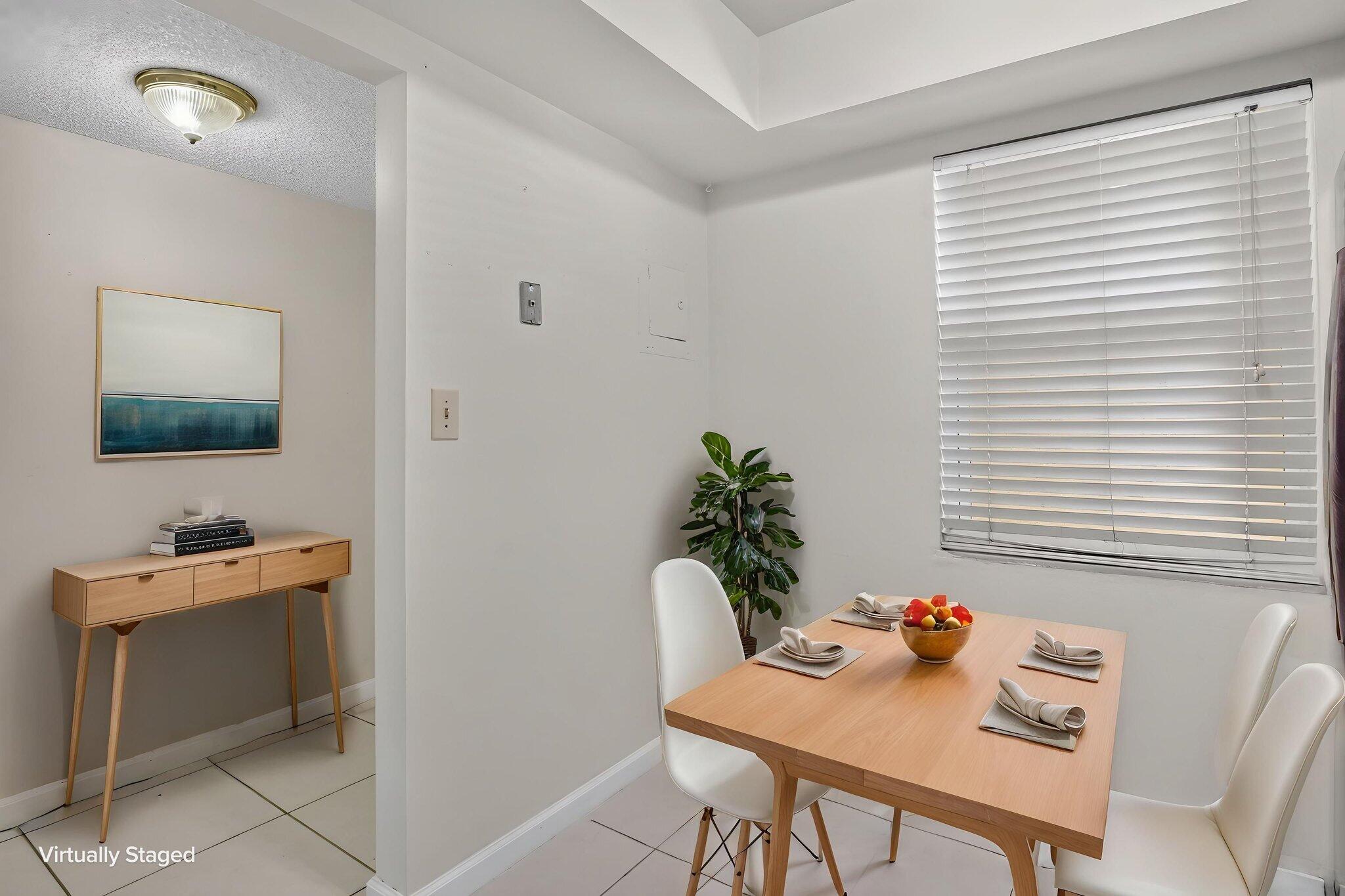 SANDALFOOT SOUTH TWO CONDO OR2089P775 - Residential