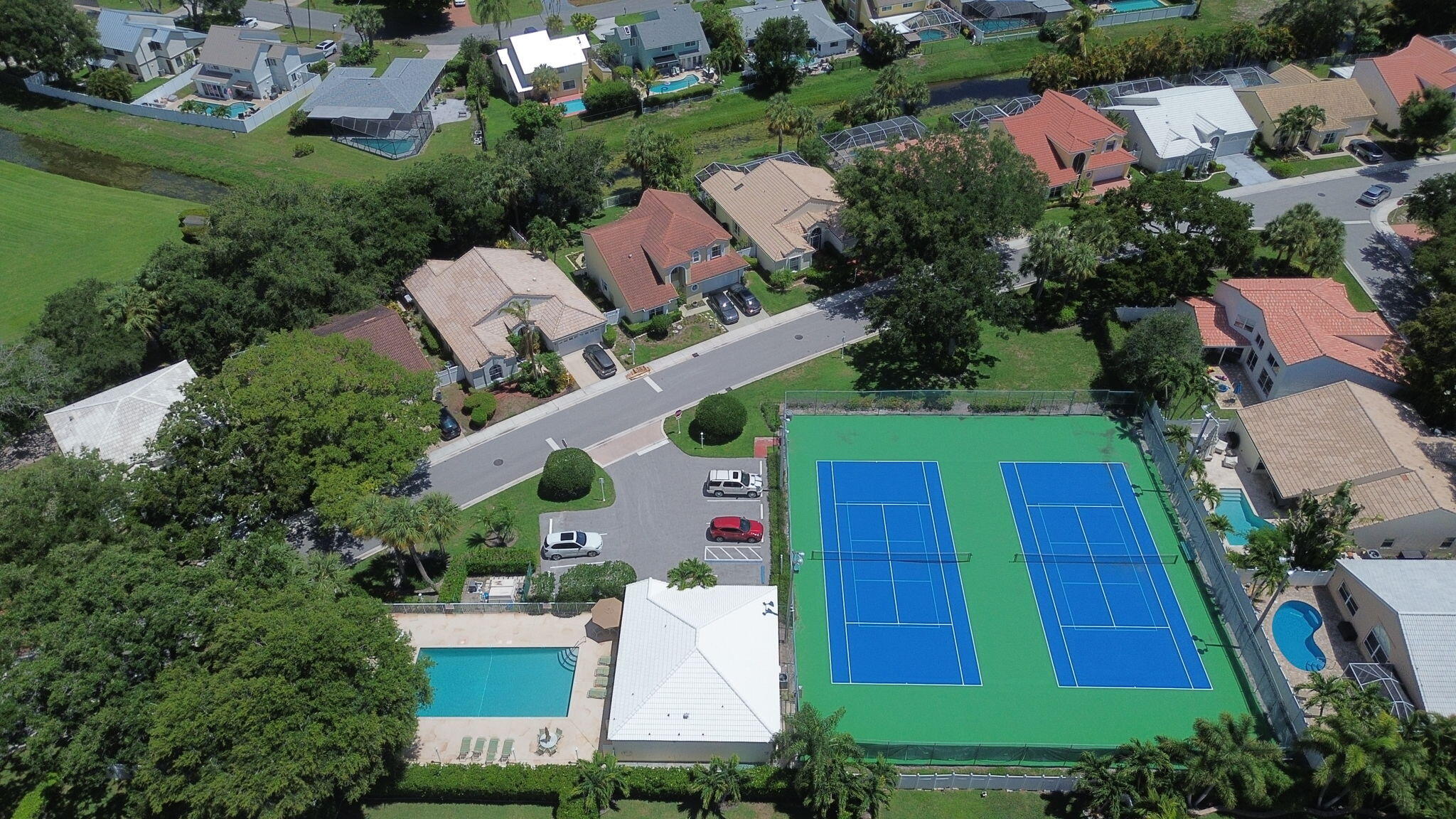 SIENA OAKS - Residential