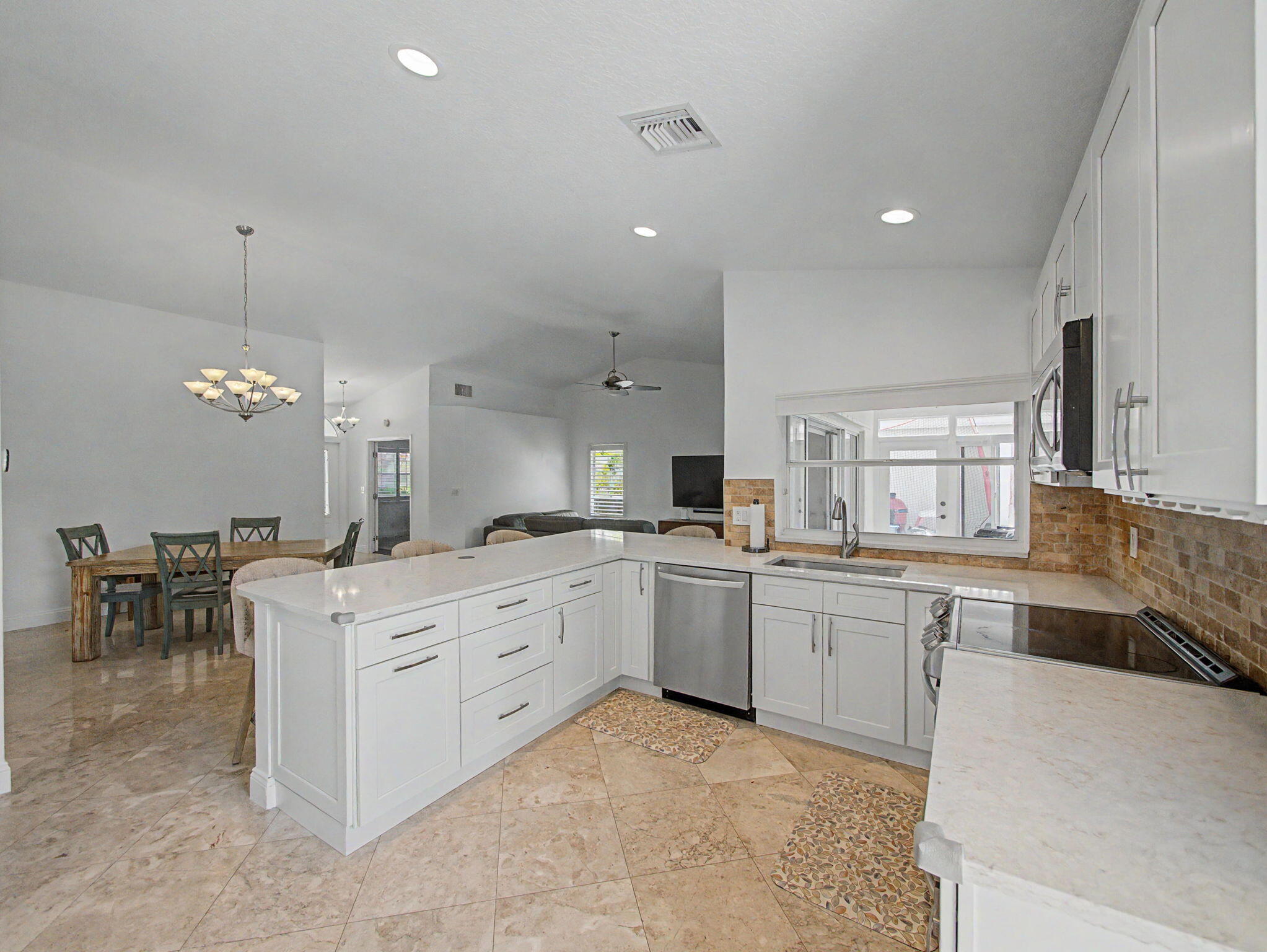 SIENA OAKS - Residential