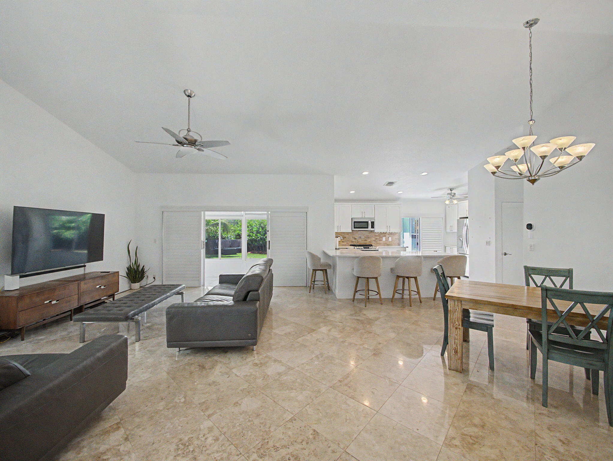 SIENA OAKS - Residential