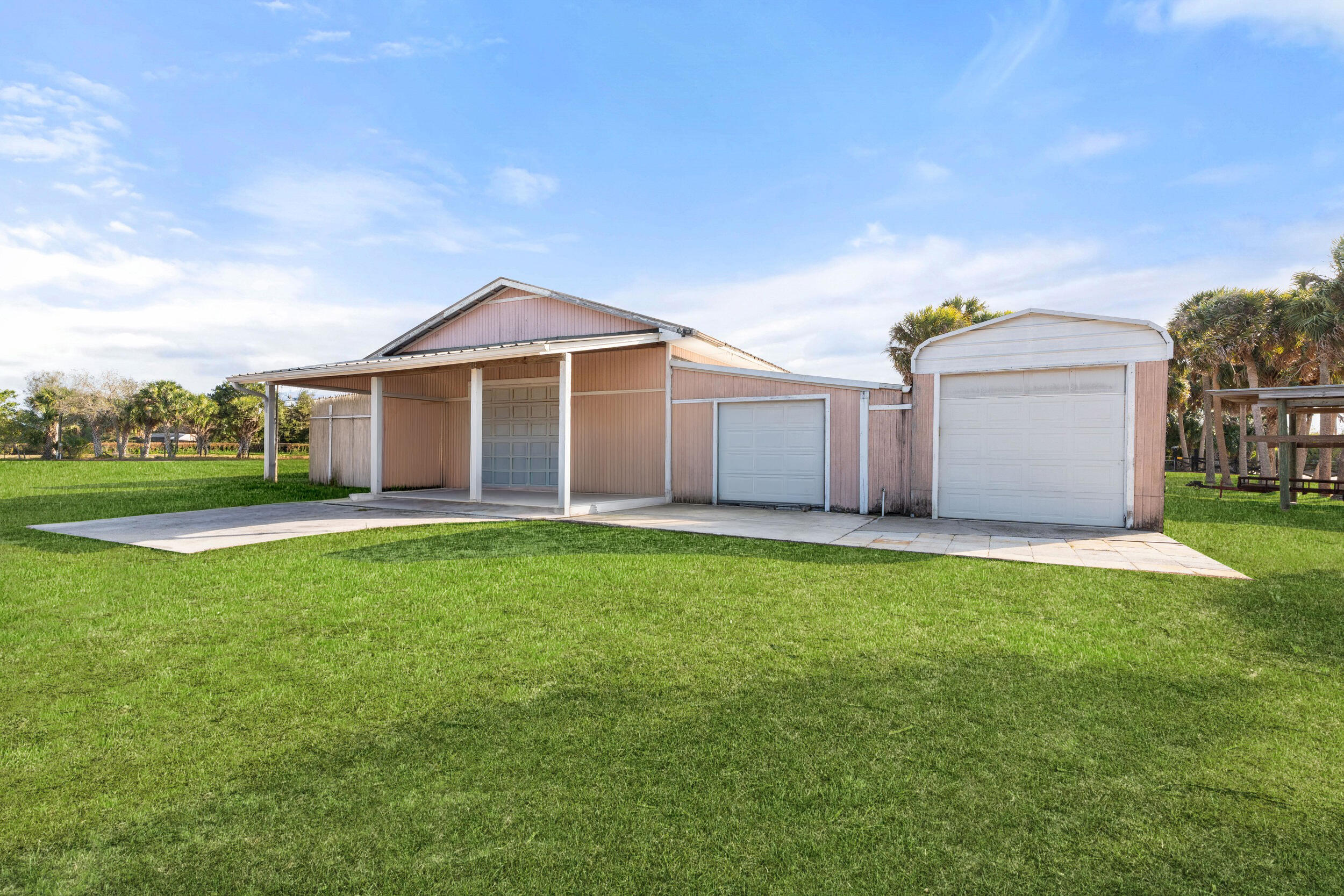 GREENRIDGE ESTATES - Residential