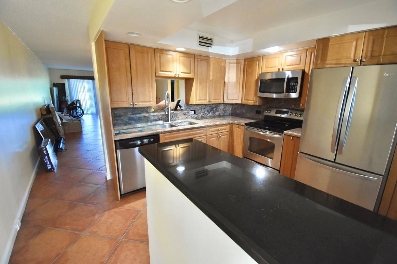 MARTINIQUE VILLAGE II F CONDO - Residential
