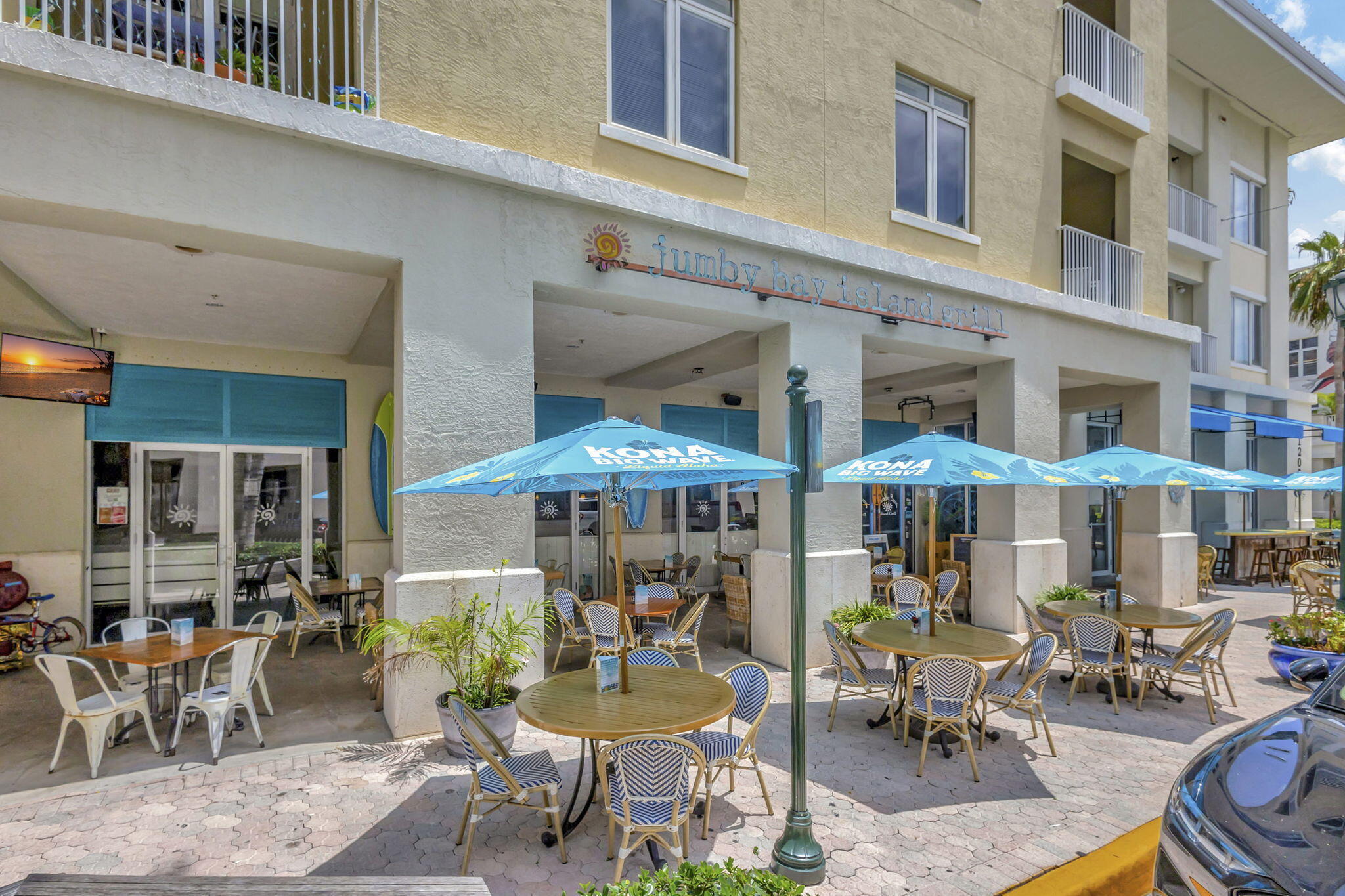 SOMERSET AT ABACOA CONDO - Residential