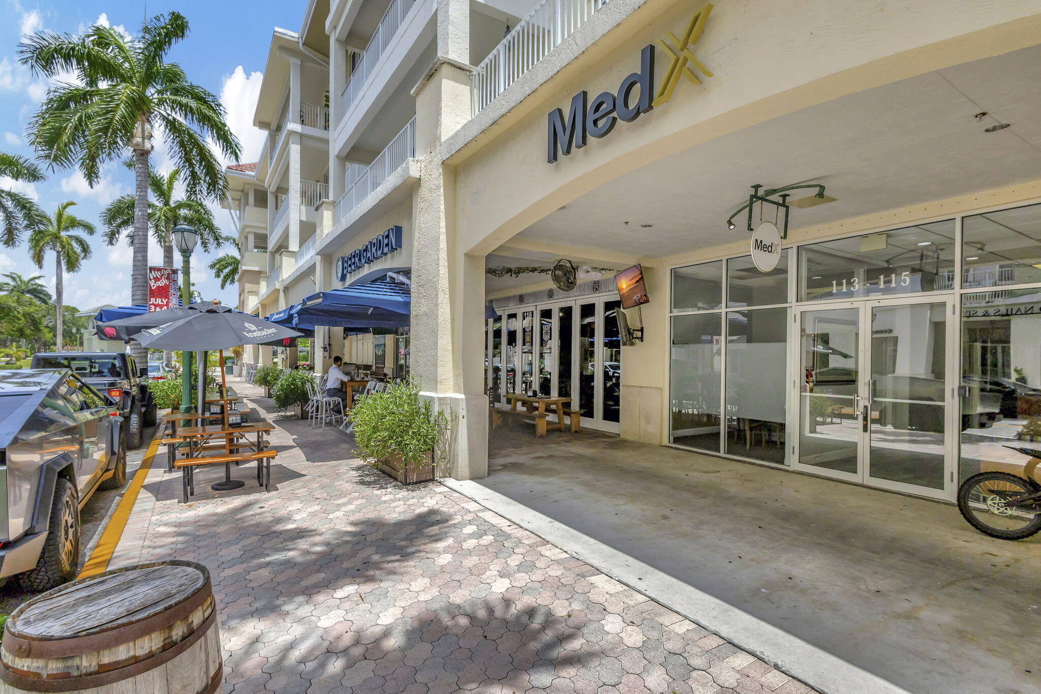 SOMERSET AT ABACOA CONDO - Residential