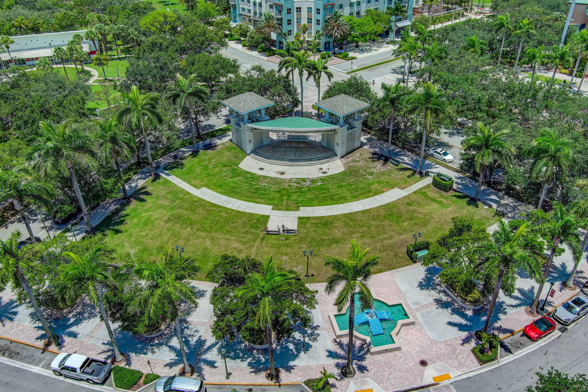 SOMERSET AT ABACOA CONDO - Residential