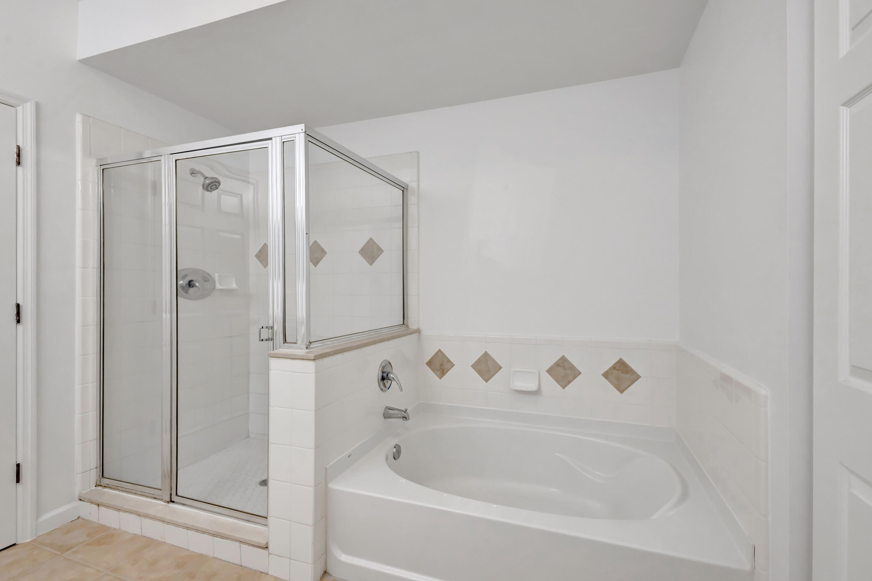 SOMERSET AT ABACOA CONDO - Residential