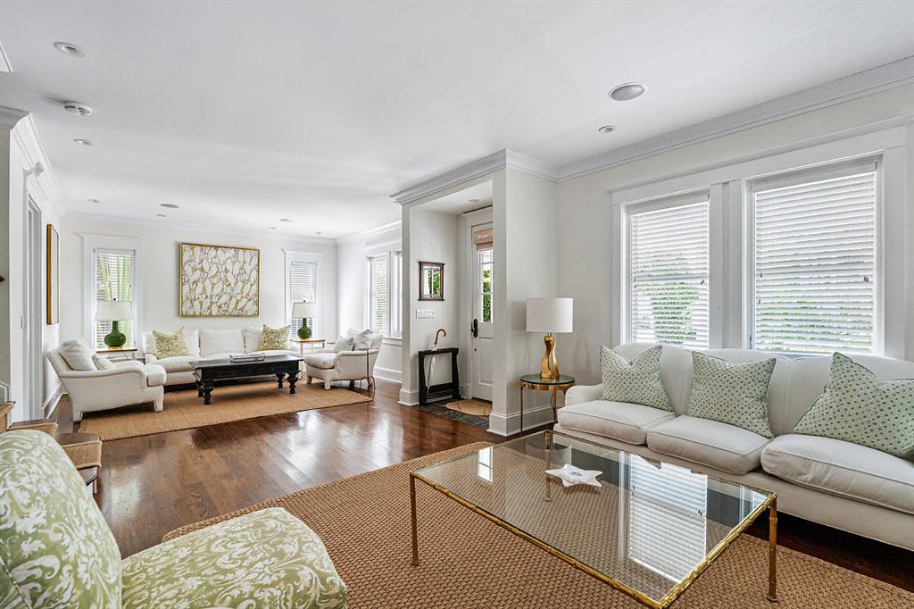 ROYAL PARK - Residential