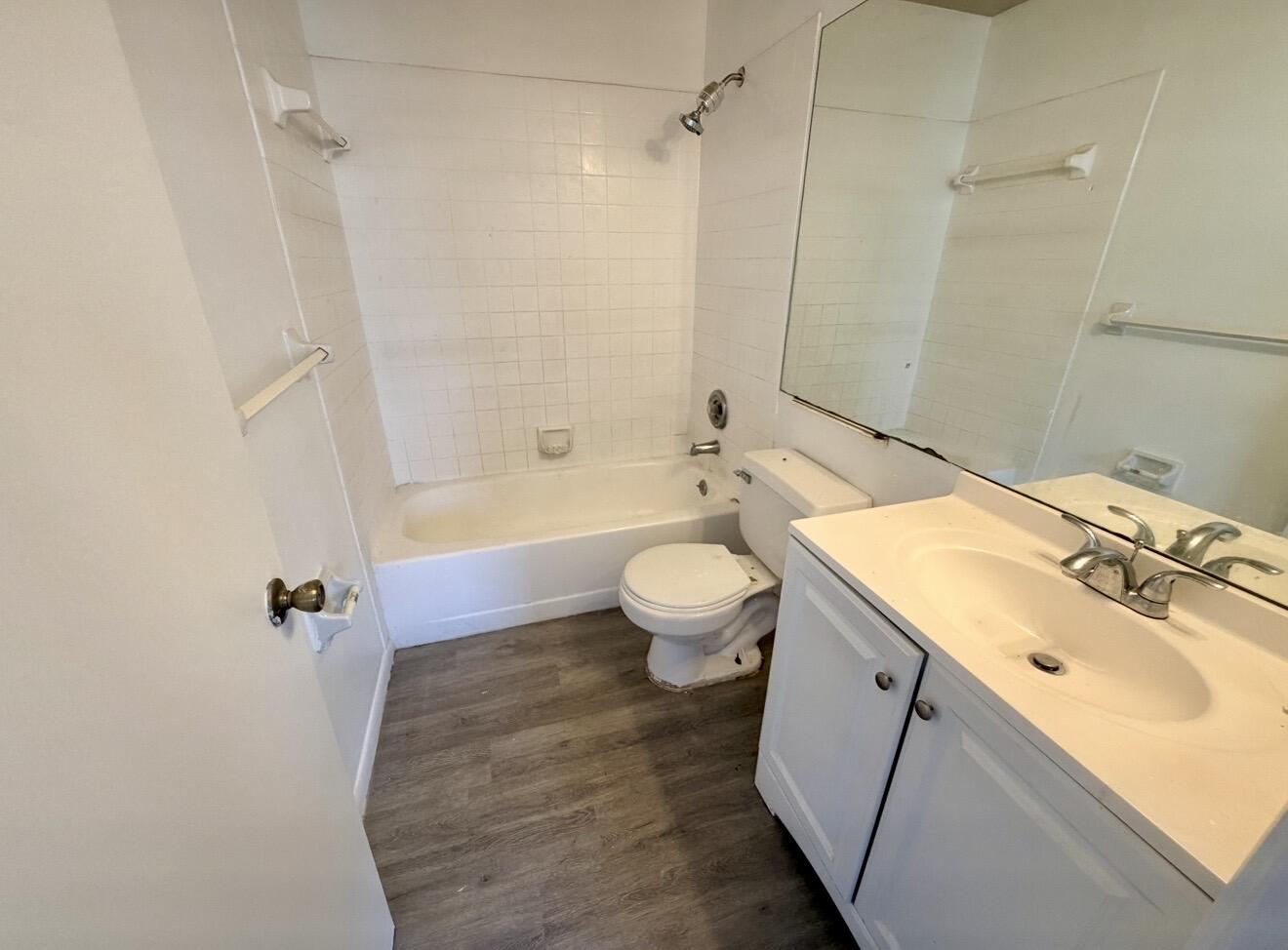 CANALAKE REPLAT - Residential Lease