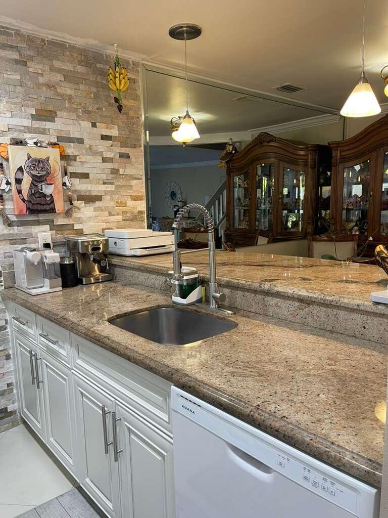 KARANDA VILLAGE I-A CONDO - Residential