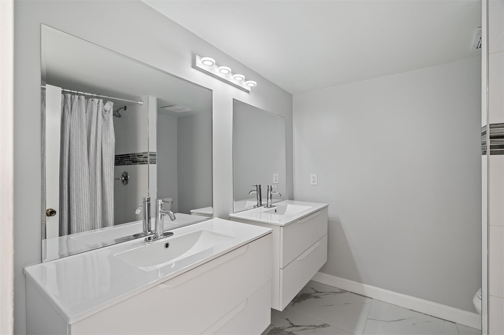Ocean Pointe - Residential