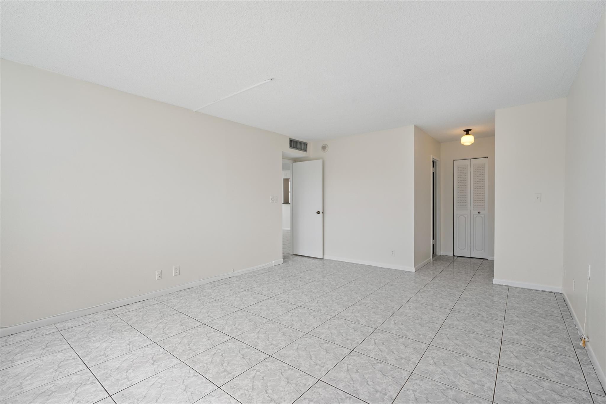 Ocean Pointe - Residential