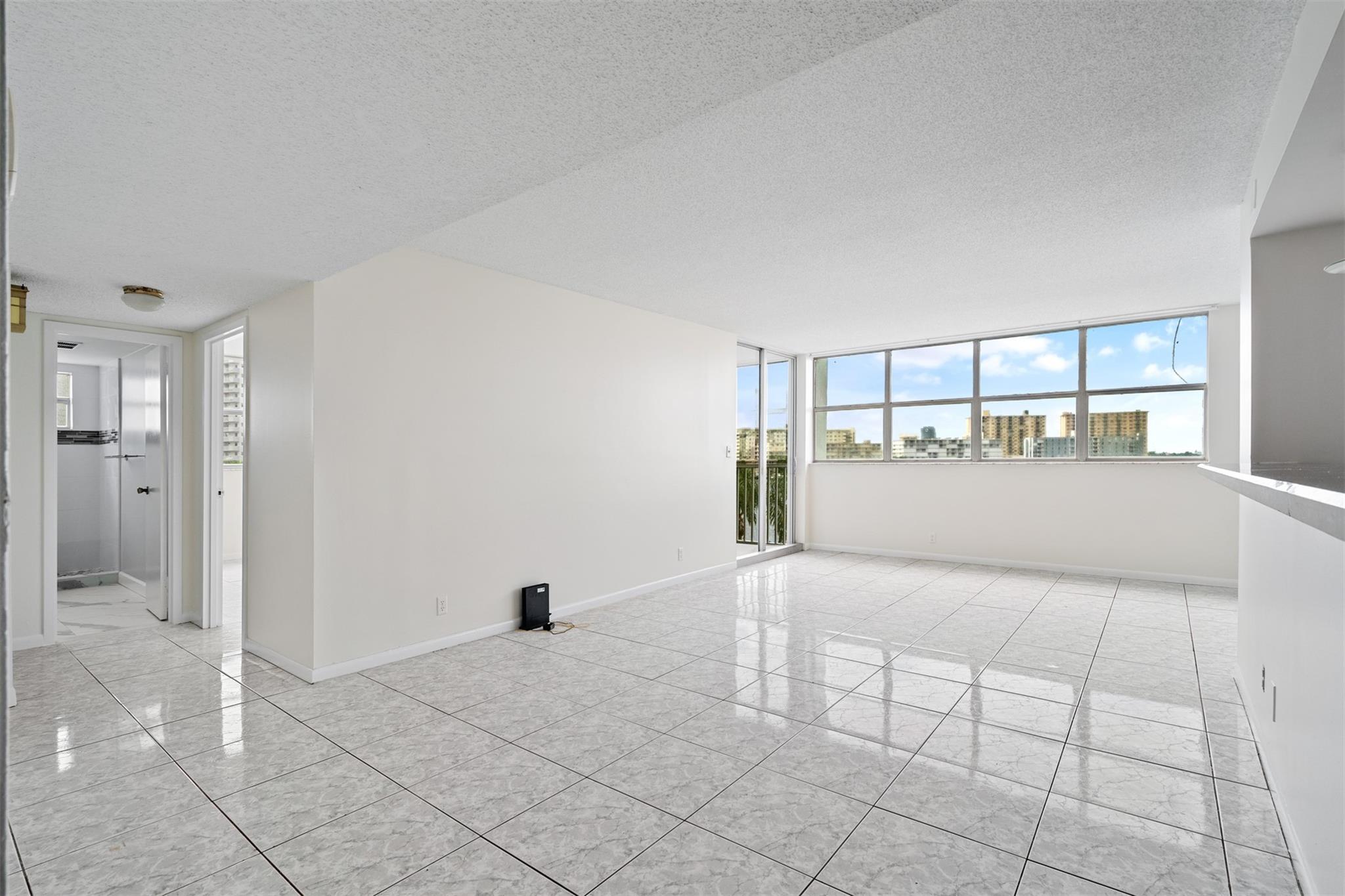 Ocean Pointe - Residential