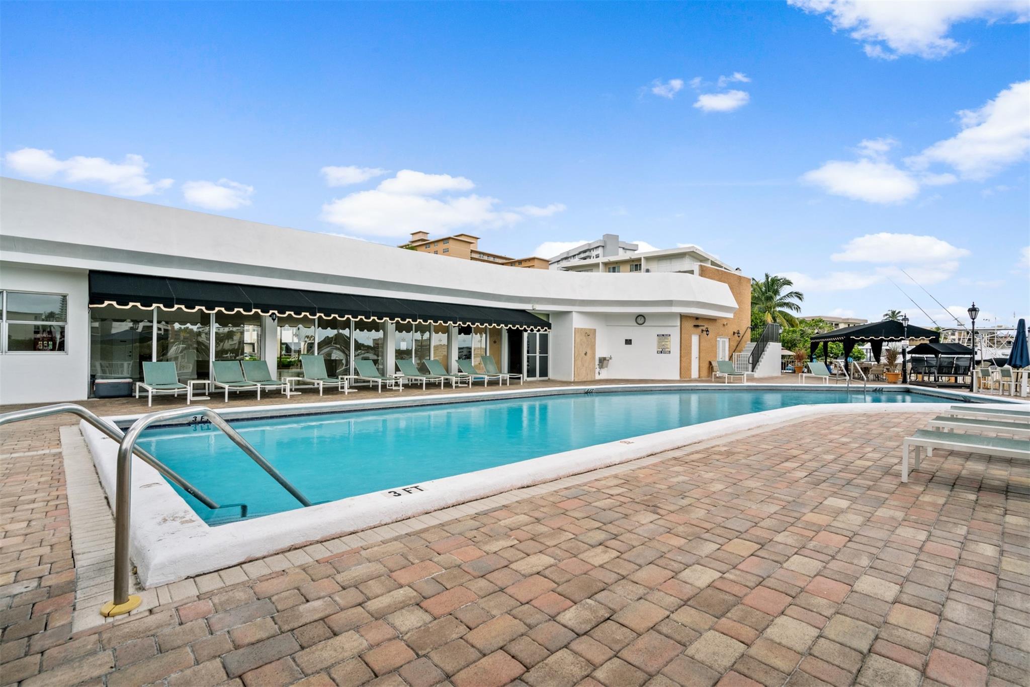 Ocean Pointe - Residential