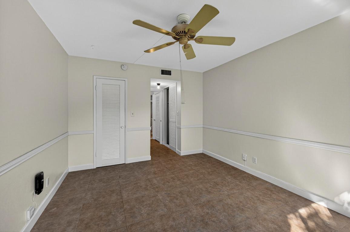 VENETIAN PARK CO-OP - Residential
