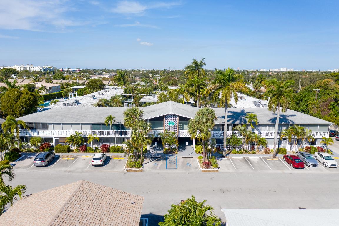 VENETIAN PARK CO-OP - Residential