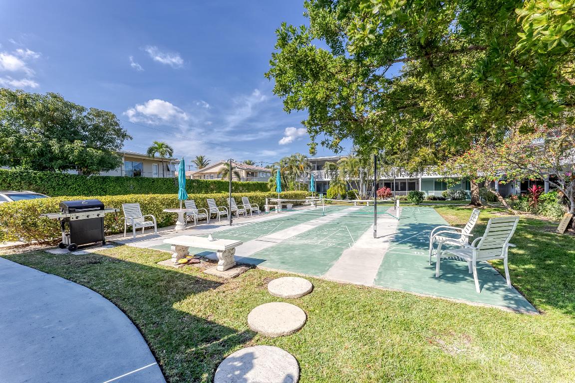 VENETIAN PARK CO-OP - Residential