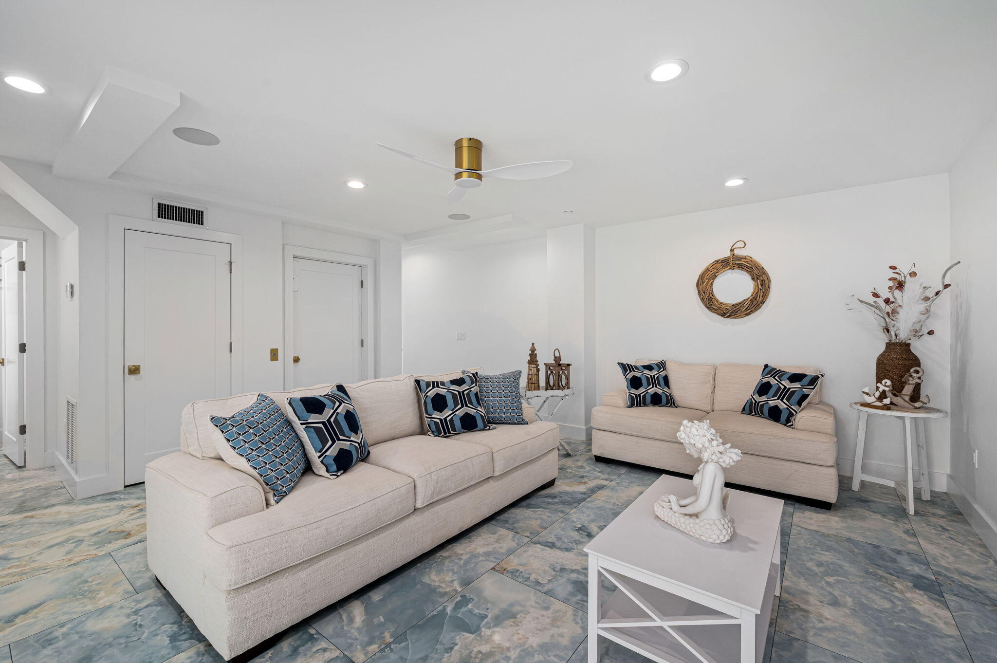 DESOTA RESIDENCES - Residential