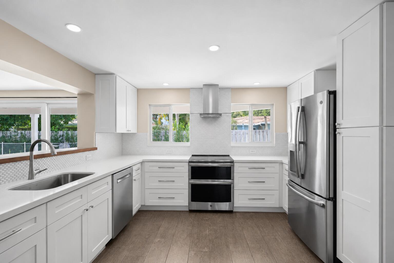 VENETIAN ISLES 3RD SEC - Residential