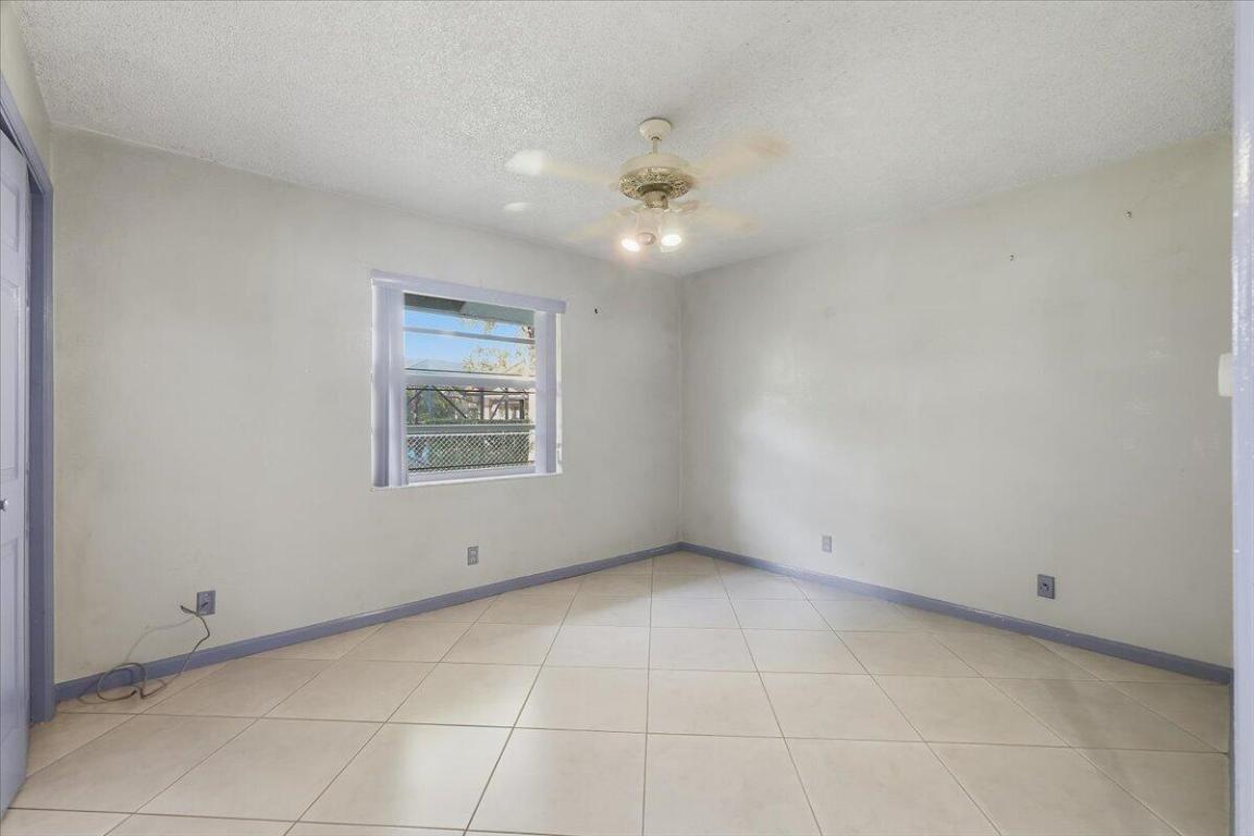 PINE RIDGE - Residential