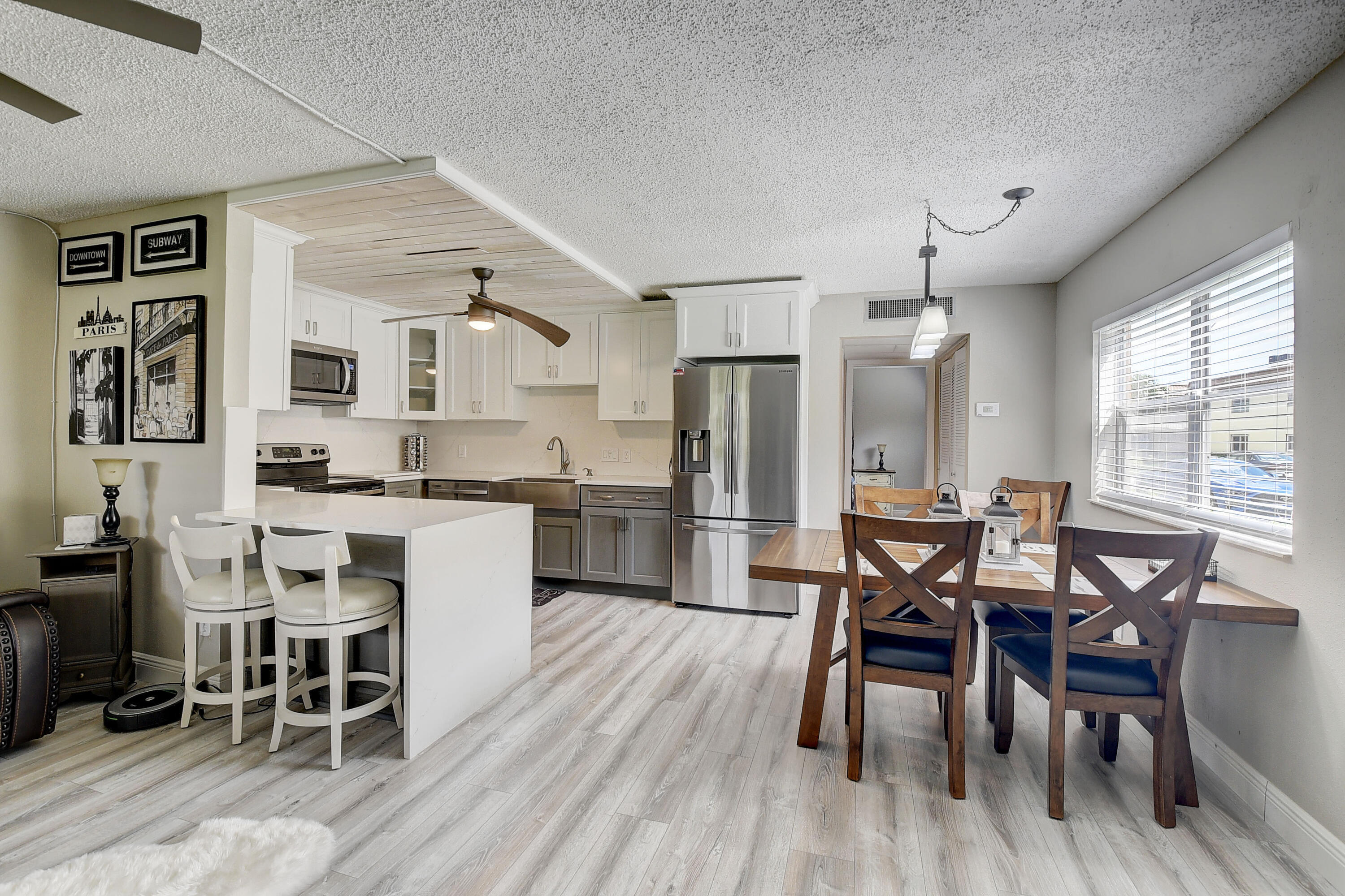KINGS POINT SAXONY CONDOS - Residential Lease