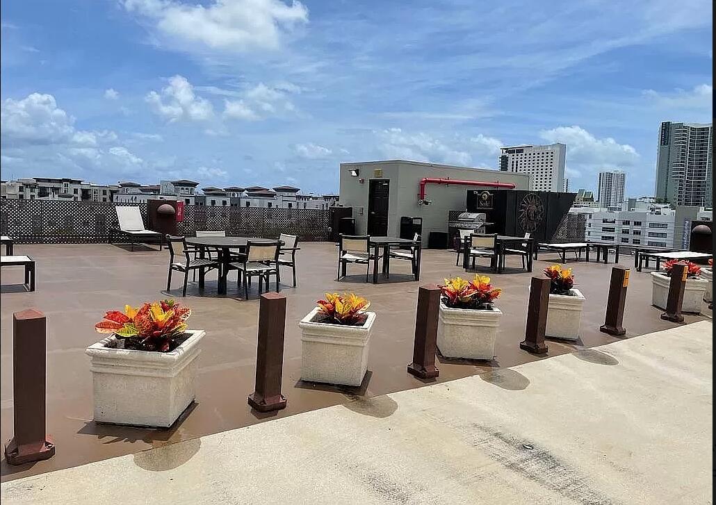 SOLE AT FORT LAUDERDALE CONDO - Residential Lease